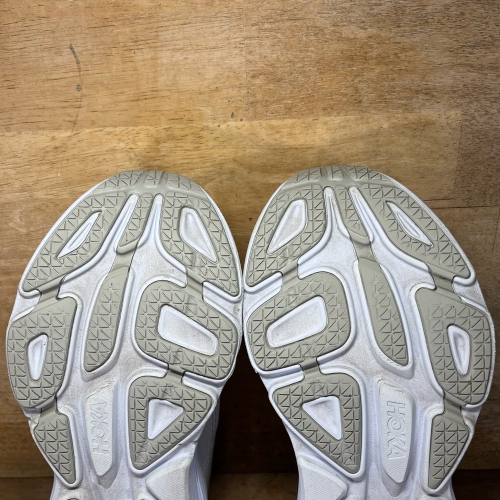 Hoka One One Bondi 8 REFLECTIVE Womens Size 10.5 Running Shoes Sneakers Gray - Picture 11 of 13